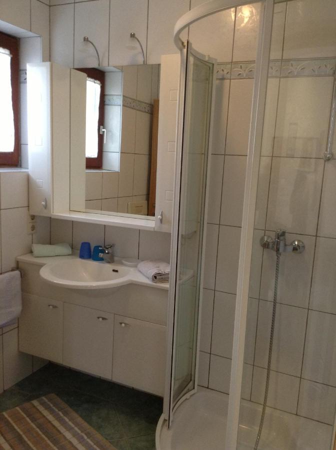 Ferienwohnungen Enzi Sekirn Bagian luar foto